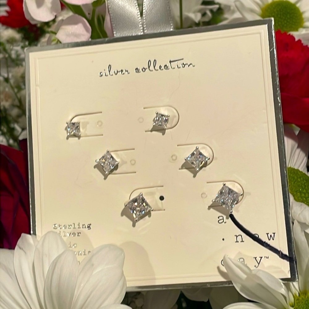 A new day Stud Earrings Set Sterling Silver CZ Square sparkle jewelry New 3pair